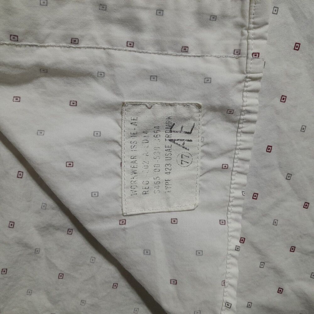 American Eagle VTG Slimfit White - small squares Short Sleeve Shirt - Men's XXL - Picture 4 of 5